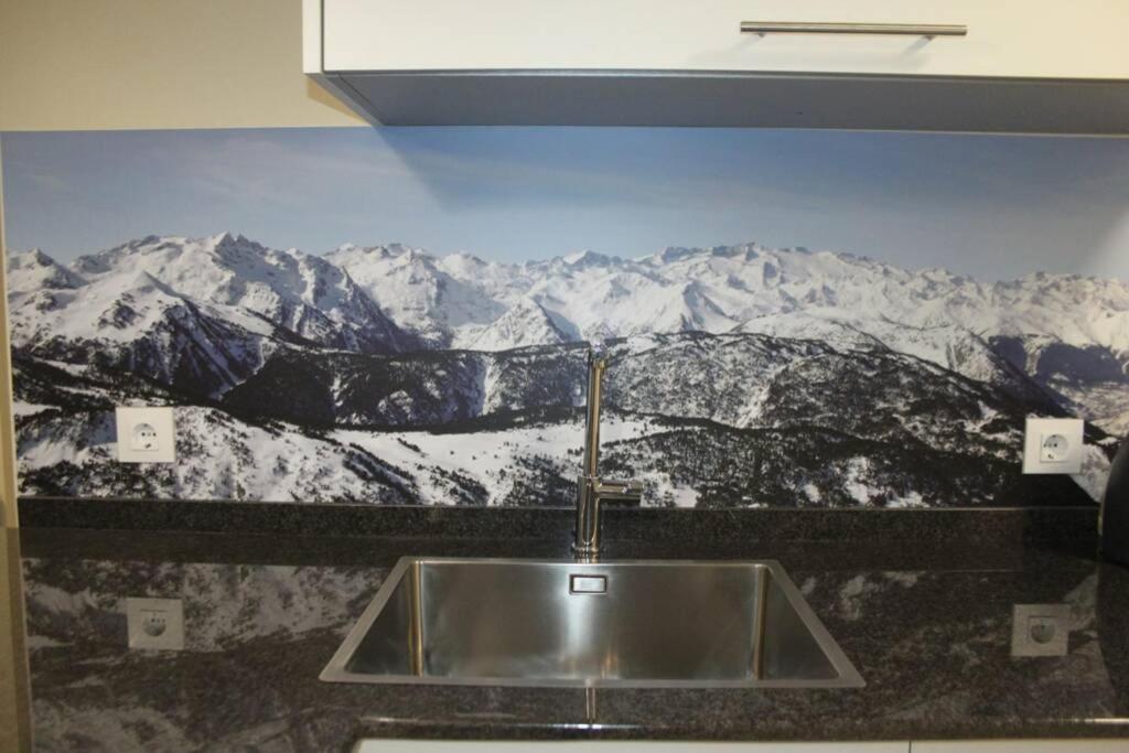 Nuevo Y Acogedor Apto En Vielha-Betren. Con Garajeアパートメント エクステリア 写真